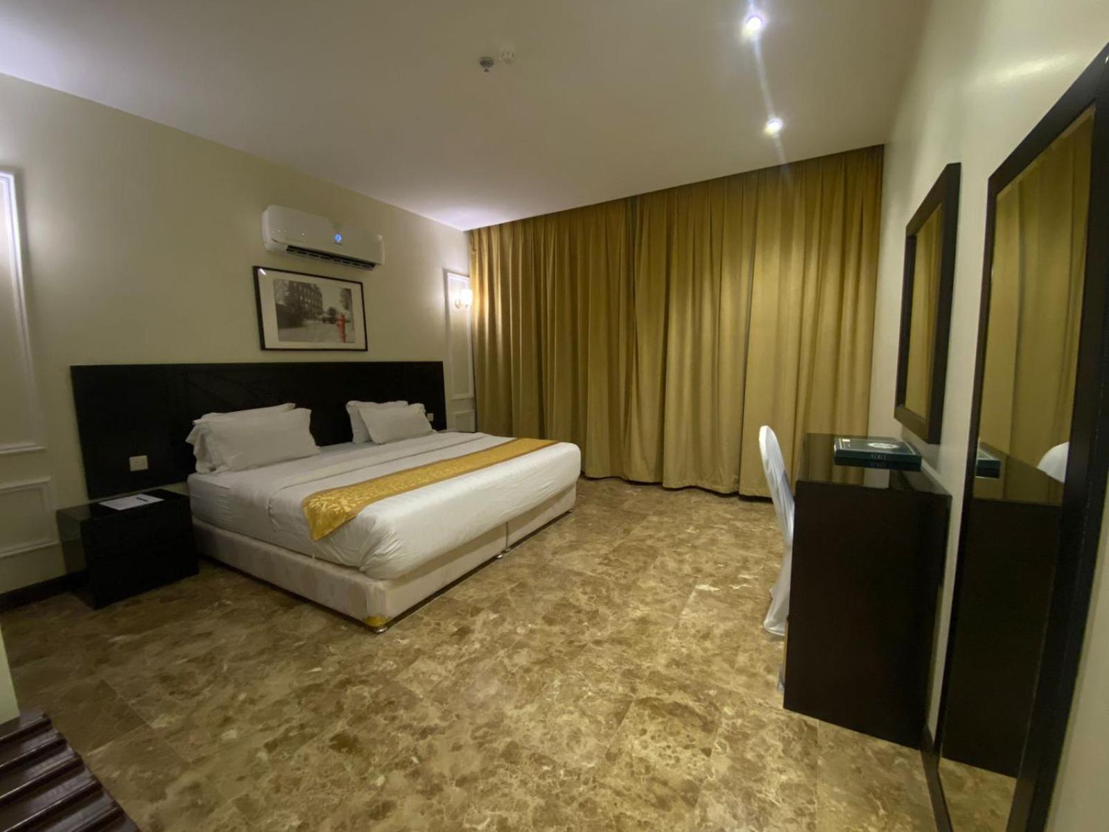 Rollins Hotel Buraidah Exterior foto